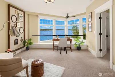2033 E Lake Sammamish Parkway NE, Sammamish, WA 98074 - Photo 16