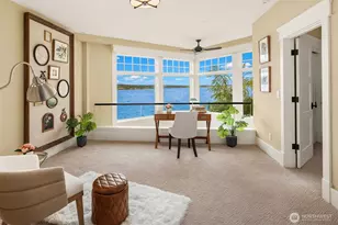 2033 E Lake Sammamish Pkwy NE, Sammamish, WA 98074 - Photo 16