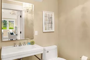 2033 E Lake Sammamish Pkwy NE, Sammamish, WA 98074 - Photo 12