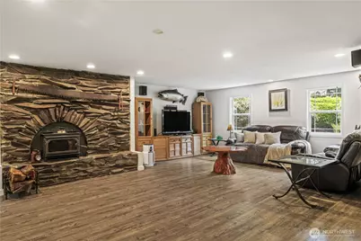 428 W Davies Loop, Lake Stevens, WA 98258 - Photo 6