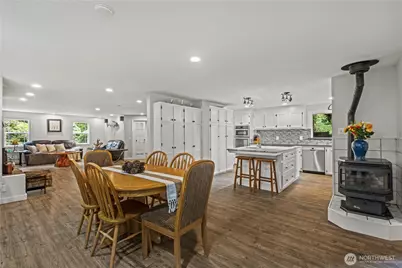 428 W Davies Loop, Lake Stevens, WA 98258 - Photo 8