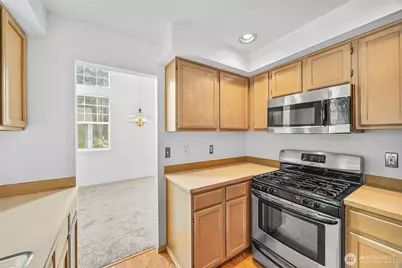 7608 145th Avenue Ct E, Sumner, WA 98390 - Photo 14