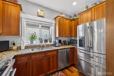 1618 28th Street, Anacortes, WA 98221 - Photo 10