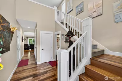1618 28th Street, Anacortes, WA 98221 - Photo 2