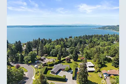 19479 Normandy Park Drive SW, Normandy Park, WA 98166 - Photo 4