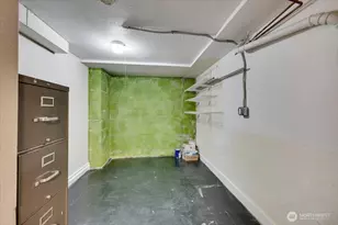 2905 E Olive St, Seattle, WA 98122 - Photo 18