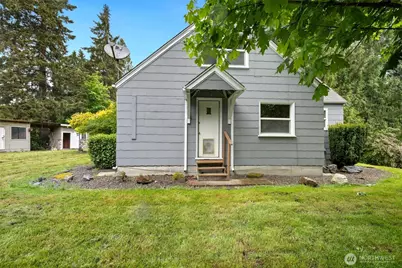 11513 Jovita Blvd E, Edgewood, WA 98372 - Photo 2