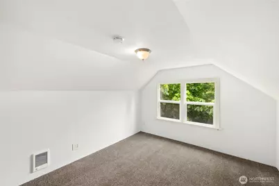 11513 Jovita Blvd E, Edgewood, WA 98372 - Photo 16