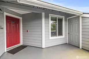 3915 SE 243rd Pl SE, Bothell, WA 98021 - Photo 2