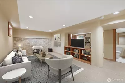 3217 36th Avenue W, Seattle, WA 98199 - Photo 24
