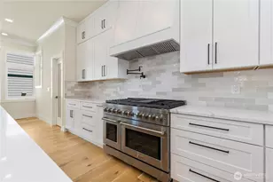 12642 NE 80th St, Kirkland, WA 98033 - Photo 6