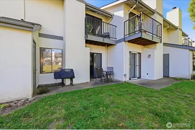4807 76th St NE #Apt 8, Marysville, WA 98270 - Photo 16