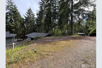 305 Blueberry Hill Road, Port Ludlow, WA 98365 - Photo 32