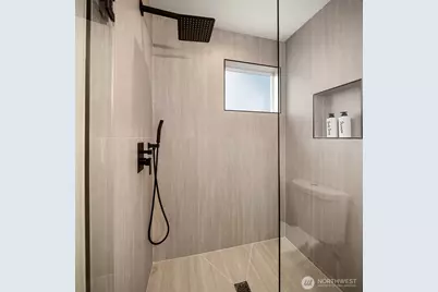 319 NW 87th Street #B, Seattle, WA 98117 - Photo 12
