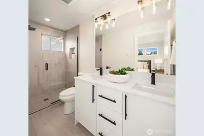 319 NW 87th Street #B, Seattle, WA 98117 - Photo 14
