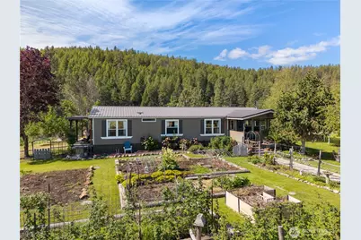 1574 Pine Creek #B, Tonasket, WA 98855 - Photo 2