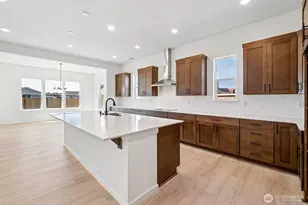 913 Sawyer Ave, Buckley, WA 98321 - Photo 8