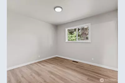418 S 190th Street, Burien, WA 98148 - Photo 12
