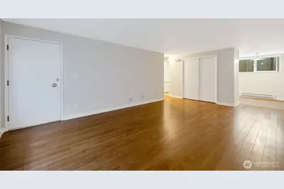 4324 Phinney Avenue N #1, Seattle, WA 98103 - Photo 14