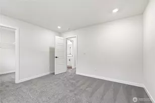 33207 SE Stevens St, Black Diamond, WA 98010 - Photo 36