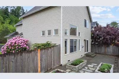 13332 SE 177th Court, Renton, WA 98058 - Photo 24