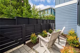 713 B N 70th St, Seattle, WA 98103 - Photo 20