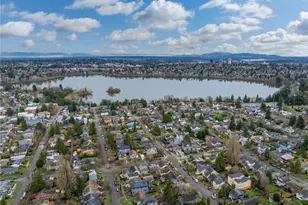 713 B N 70th St, Seattle, WA 98103 - Photo 28