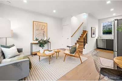 713 B N 70th Street, Seattle, WA 98103 - Photo 4