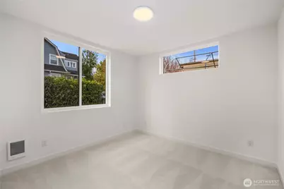 516 N 102nd Street, Seattle, WA 98133 - Photo 6