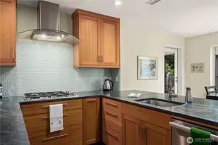 11122 NE 41st Dr, Kirkland, WA 98033 - Photo 12