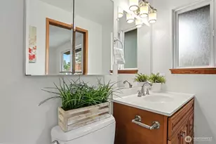 3836 NE 96th St, Seattle, WA 98115 - Photo 18