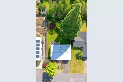 3836 NE 96th Street, Seattle, WA 98115 - Photo 32