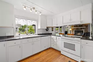 2500 Alder St, Milton, WA 98354 - Photo 10