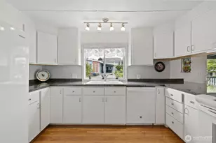 2500 Alder St, Milton, WA 98354 - Photo 8