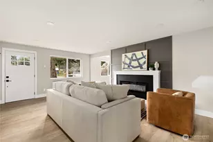 1402 N 136th St, Seattle, WA 98133 - Photo 6