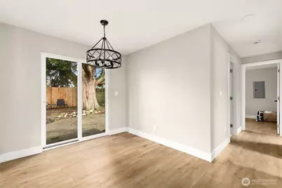 1402 N 136th Street, Seattle, WA 98133 - Photo 12