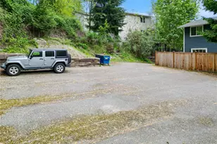 218 10th St, Snohomish, WA 98290 - Photo 8