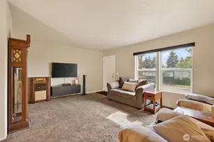 2420 Fords Prairie Ave, Centralia, WA 98531 - Photo 10