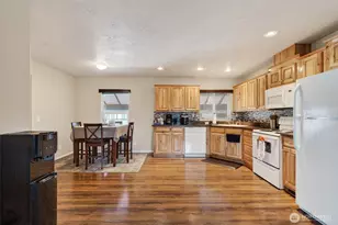 2420 Fords Prairie Ave, Centralia, WA 98531 - Photo 14