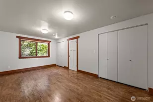 13002 NE 3rd St, Bellevue, WA 98005 - Photo 18