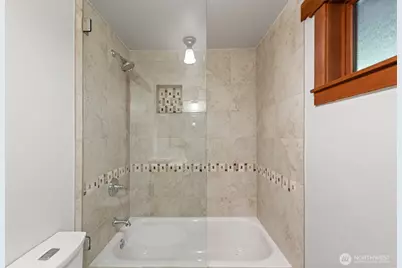 13002 NE 3rd Street, Bellevue, WA 98005 - Photo 20