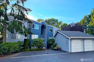 10834 NE 68th St, Kirkland, WA 98033 - Photo 1