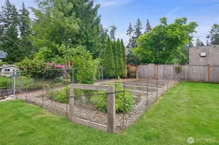 21329 Oak Way, Brier, WA 98036 - Photo 22