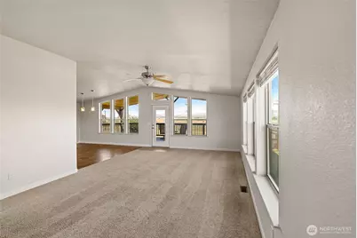 1351 Nass Road, Granger, WA 98932 - Photo 18