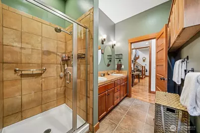 10507 Pioneer Drive, Anderson Island, WA 98303 - Photo 18