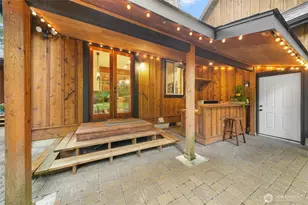 10507 Pioneer Dr, Anderson Island, WA 98303 - Photo 32
