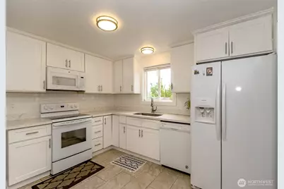 8802 8th Avenue W, Everett, WA 98204 - Photo 16