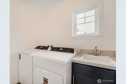 7426 S 114th St, Seattle, WA 98178 - Photo 24