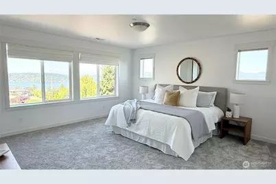 7426 S 114th St, Seattle, WA 98178 - Photo 14