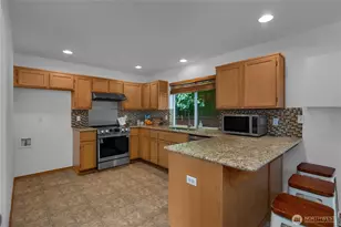 3335 68th Ave SW, Tumwater, WA 98512 - Photo 8